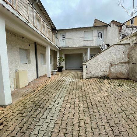 Apartamento Place Du Marche 002, Au Coeur Des Rues Pietonnes Roanne Exterior foto